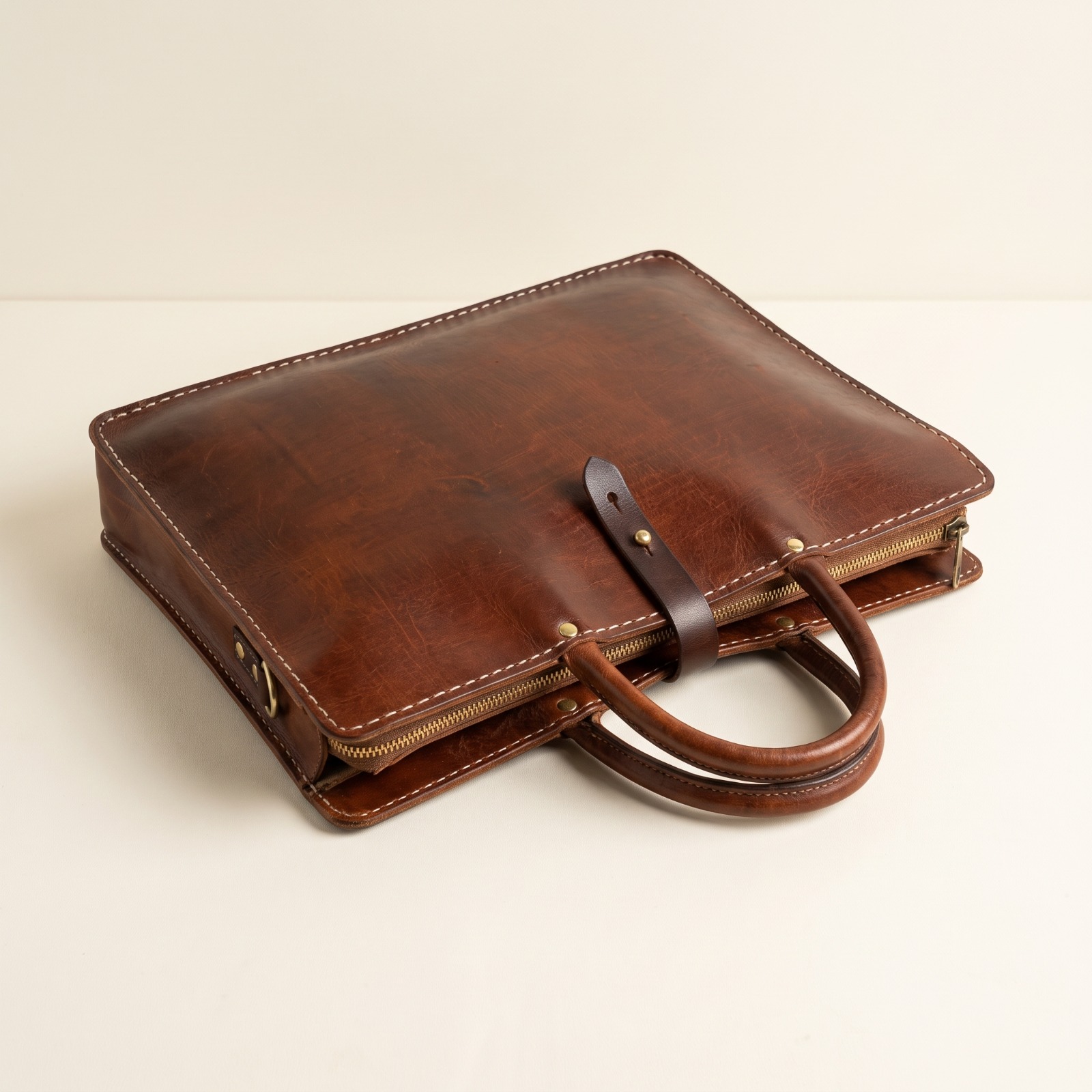 Sac Porte-Documents en Cuir Marron – Sac Ordinateur – Sac Business Artisanal
